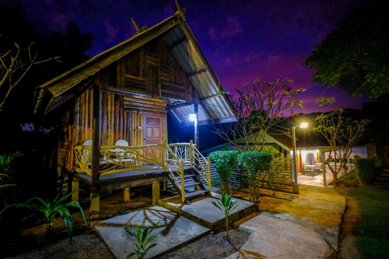 Hotel Pai Tewdoi Garden ปาย ทิวดอย การ์เด้น Extérieur photo